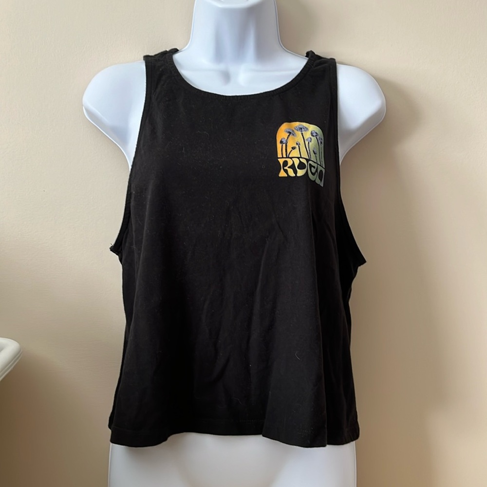 NWT RVCA Cropped Tank